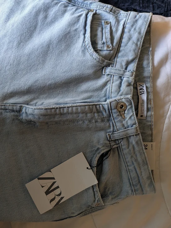 ZARA Light Wash High-Rise Straight Ankle Mom Fit Jeans - Picture 6 of 6